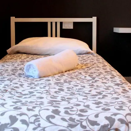 Yhome | Hospital Maria Vittoria Apartment Turin